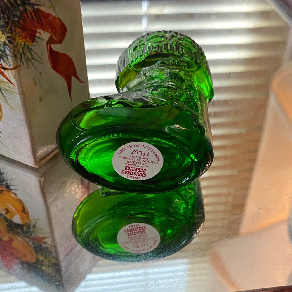 Avon Green Glass Stocking with Red Top - Picture 5 of 5